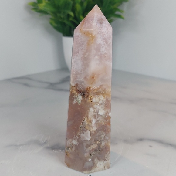 Flower Agate Tower | Growth • Passion • Inner Bloom - Picture 5 of 9